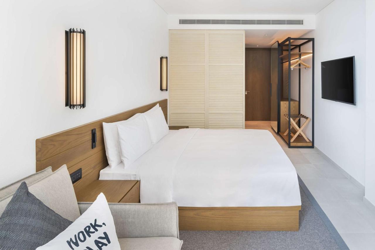 Superior Room,1323826495:JPEG