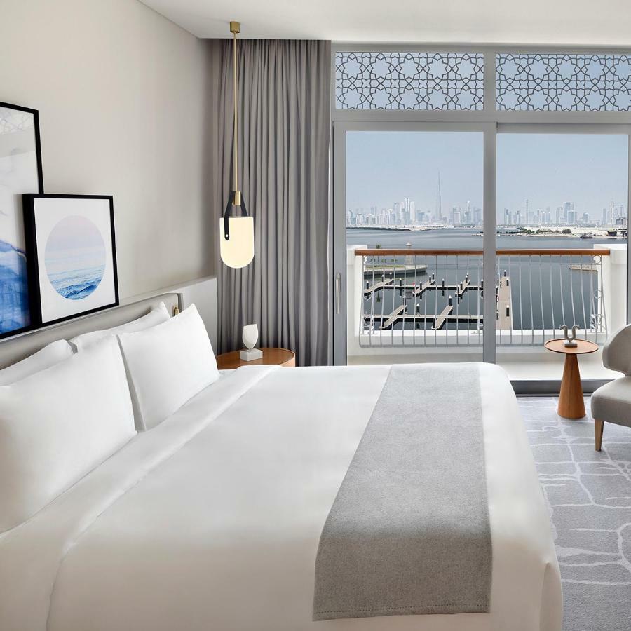 Marina View Premier Suite Corner with Private Balcony - Free Shuttle to Dubai Mall & La Mer Beach,908942464:JPEG