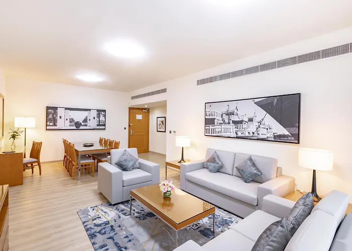 Golden Sands Suites Dubai